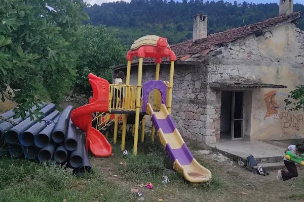 Örencik Mahallesi Parkı - Resim 2