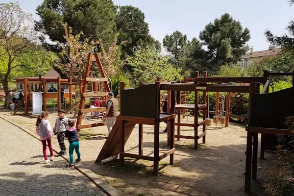 Şirintepe Çamlık Parkı - Resim 3