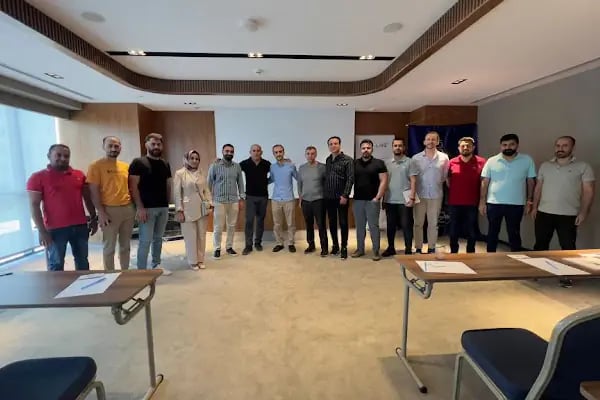 İzmir Dent Özel Ağız ve Diş Sağlığı Polikliniği - Resim 5
