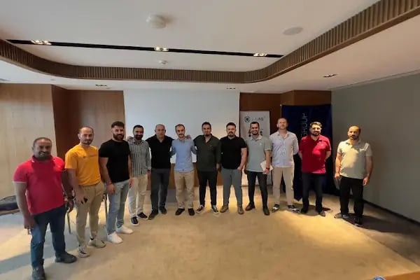 İzmir Dent Özel Ağız ve Diş Sağlığı Polikliniği - Resim 19