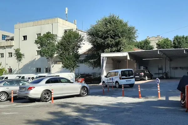 Güneşli Açık Oto Park - Resim 2