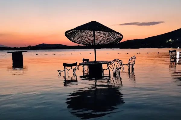 Mola Beach Club - Resim 1