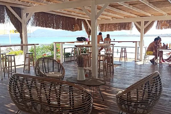 Mola Beach Club - Resim 5