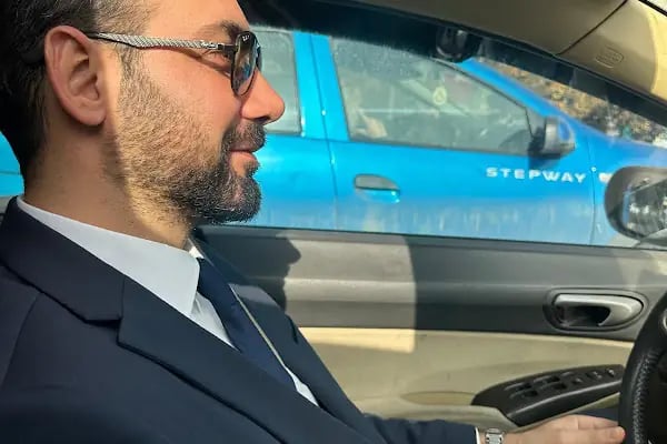 ORC Estetik Ve Plastik Cerrahi Kliniği - Opr. Dr Ömer Faruk ERİN - Resim 8