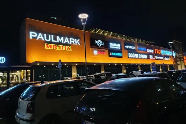 Novaland Outlet Alışveriş Merkezi - Resim 2