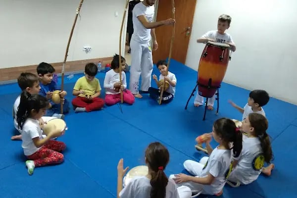 Axé Capoeira Akademi - Resim 8