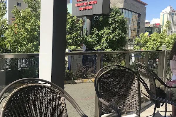 ZÜBEYDE HANIM EĞİTİM VE UYGULAMA MERKEZİ - Resim 17