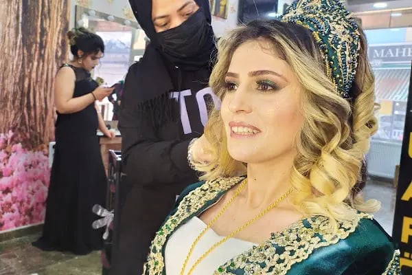 ALEYNA BAYAN KUAFÖRÜ VE GÜZELLİK SALONU - Resim 20
