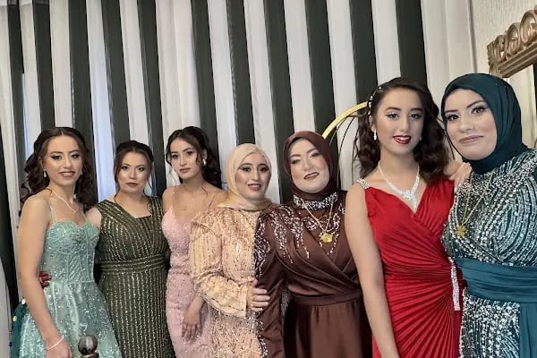 ALEYNA BAYAN KUAFÖRÜ VE GÜZELLİK SALONU - Resim 18