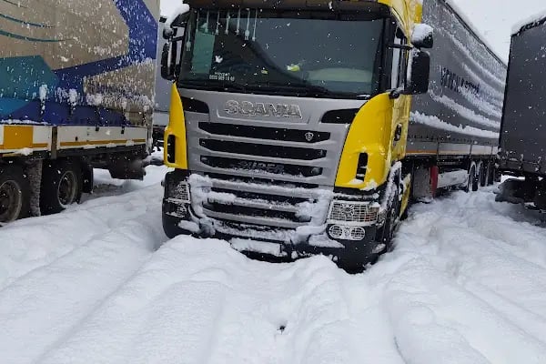 Bağcılar Belediyesi Mahmutbey Tır Parkı - Resim 5