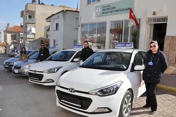 Özel Finike Lider Sürücü Kursu - Resim 10