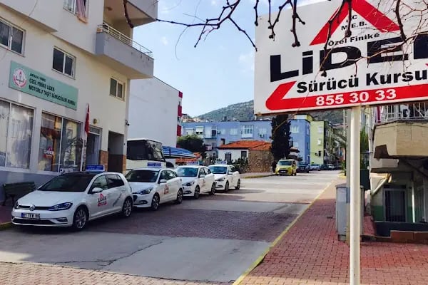 Özel Finike Lider Sürücü Kursu - Resim 3