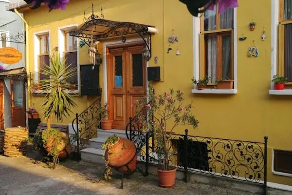 Heybeliada Yalı Butik Pansiyon - Resim 2