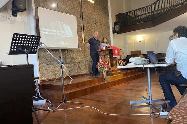 İstanbul Agape Protestan Kilisesi - Resim 9