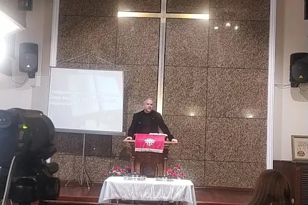 İstanbul Agape Protestan Kilisesi - Resim 4