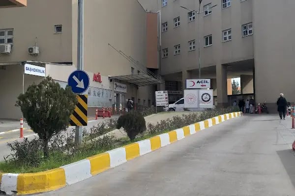 Buca Seyfi Demirsoy Kadın Doğum ve Çocuk Hastalıkları Ek Binasi - Resim 2