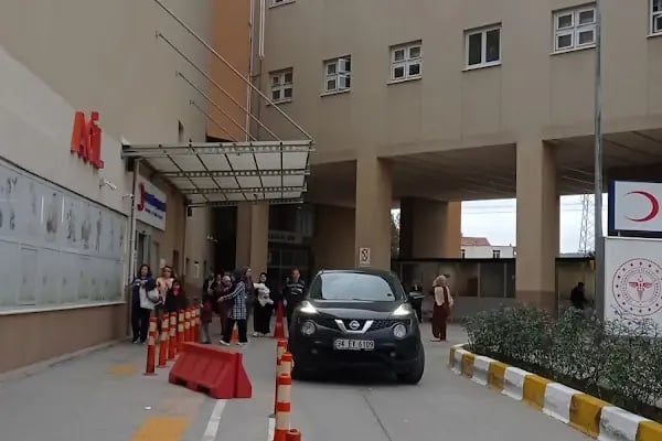 Buca Seyfi Demirsoy Kadın Doğum ve Çocuk Hastalıkları Ek Binasi - Resim 16
