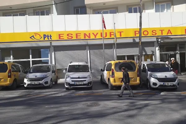 Ptt Esenyurt Posta Dağıtım Merkezi - Resim 18