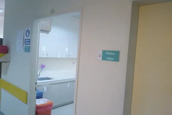 Çukurova Devlet Hastanesi - Resim 18