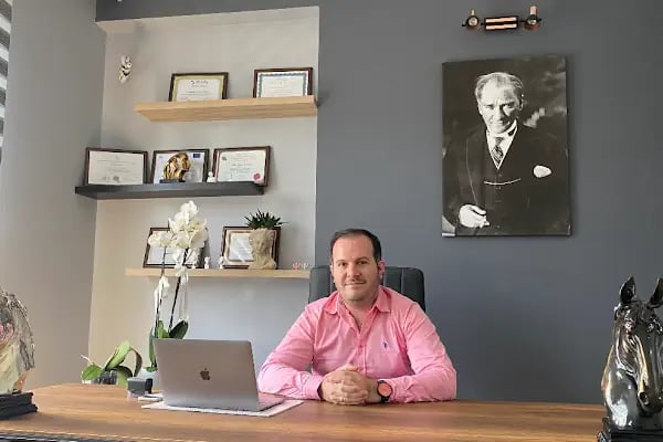 Op. Dr. F. Gökhan Mersinlioğlu, Burun ve Yüz estetiği - Resim 2