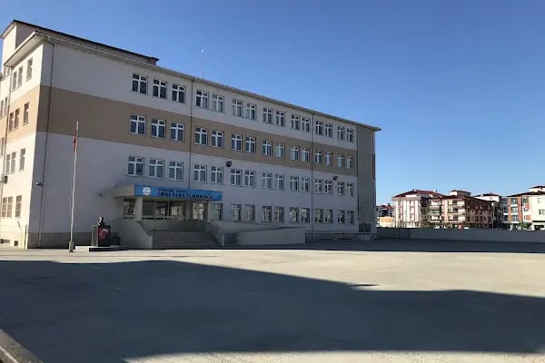 İbni Sina İlkokulu - Resim 1