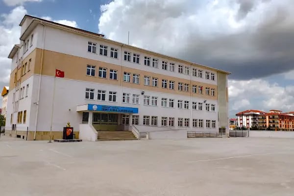 İbni Sina İlkokulu - Resim 7