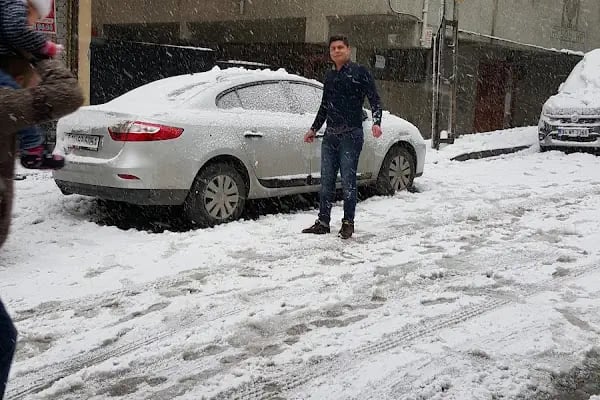 Zeki Şengör Parkı - Resim 20