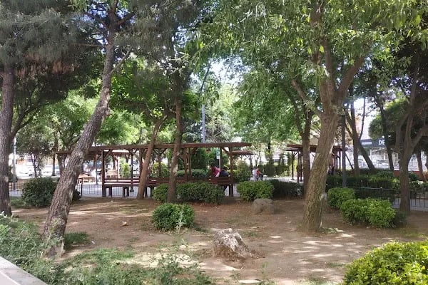 Zeki Şengör Parkı - Resim 2