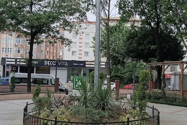 Zeki Şengör Parkı - Resim 16