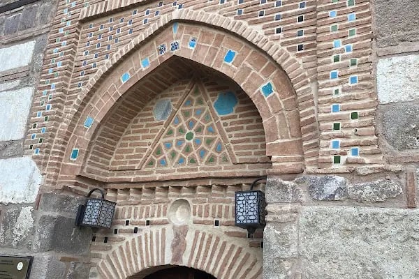 Ahielvan Cami - Resim 19