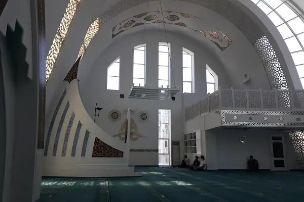 Emir Sultan (Şeydi Baba) Camii - Resim 3