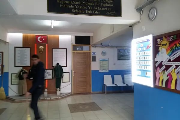 Namık Kemal Ortaokulu - Resim 7