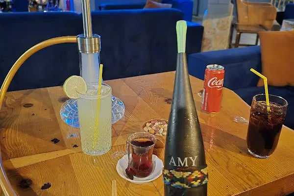 Küçük Adam (Cafe &amp; Pub) - Resim 7