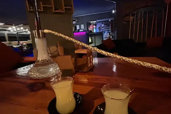 Küçük Adam (Cafe &amp; Pub) - Resim 15