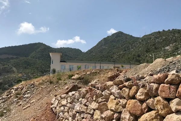 SAKİNE NESİBE ZAMANOĞLU ÖZEL EĞİTİM UYGULAMA OKULU - Resim 2