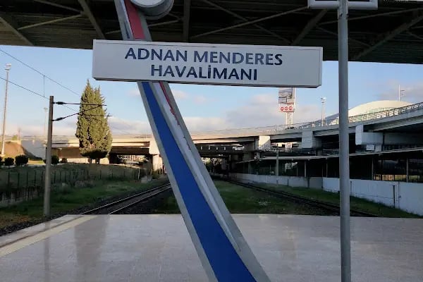 İzban Adnan Menderes Havalimanı İstasyonu - Resim 13