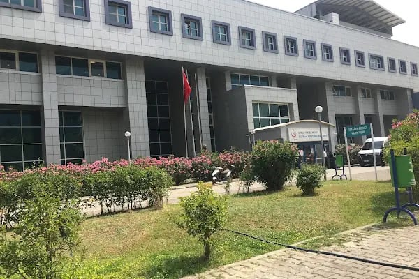 Yüksek İhtisas Hastanesi Taksi Durağı (Eski Şevket Yılmaz Taksi Durağı) - Resim 3