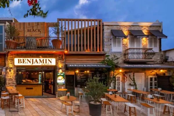 Köşem Cafe & Restaurant & Bar - Resim 2