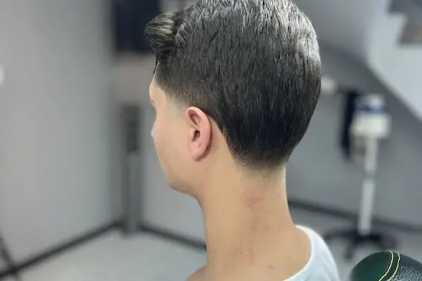 The Brothers Hair Studio | Erkek Kuaför Buca | Berber Buca - Resim 11