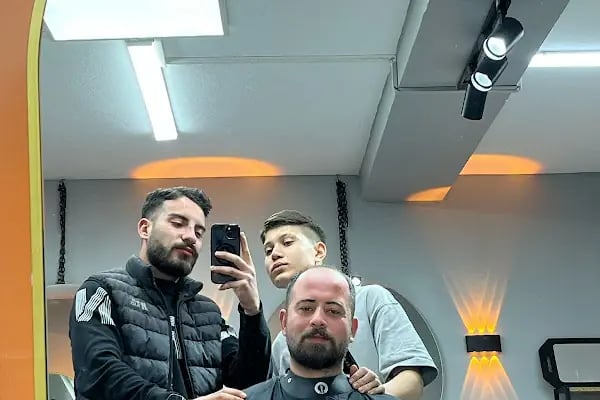 The Brothers Hair Studio | Erkek Kuaför Buca | Berber Buca - Resim 10