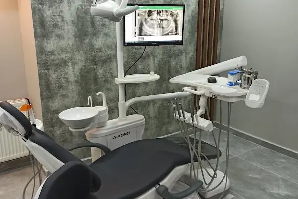 Denta Adress Ağız ve Diş Sağlığı Polikliniği - Resim 2