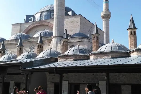 Hacı Veyis Cami - Resim 17