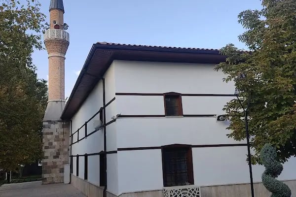 Hacı Veyis Cami - Resim 2