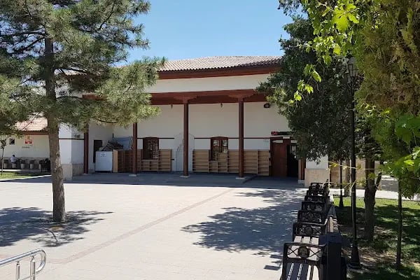 Hacı Veyis Cami - Resim 4