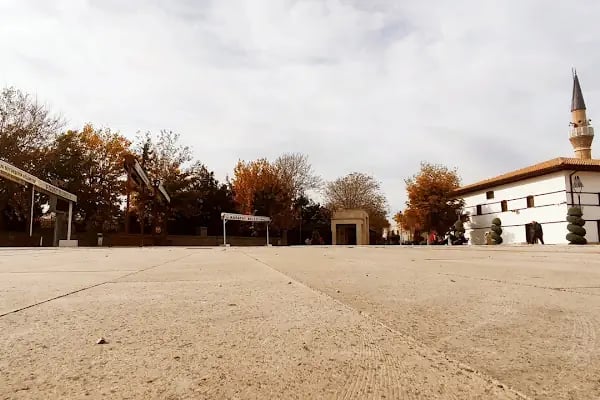 Hacı Veyis Cami - Resim 20