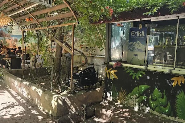 Palmiye Cafe - Resim 5