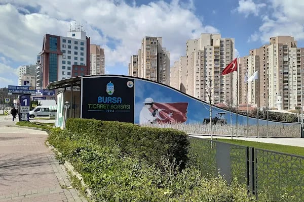 Burbak Kapalı Otopark - Resim 9