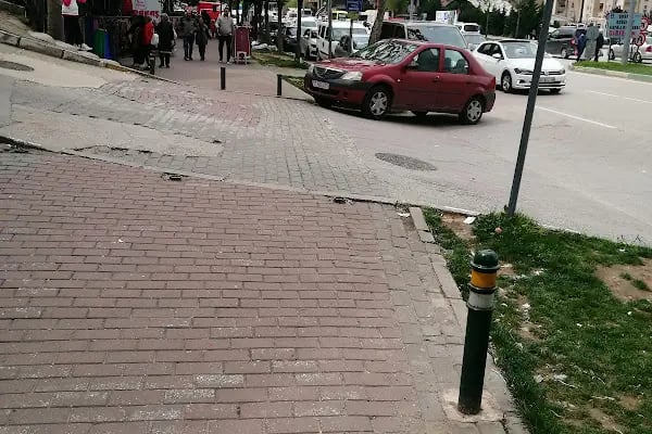 Burbak Kapalı Otopark - Resim 16