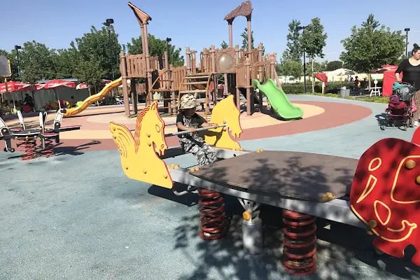 Salihli Masal Orman Parkı - Resim 3