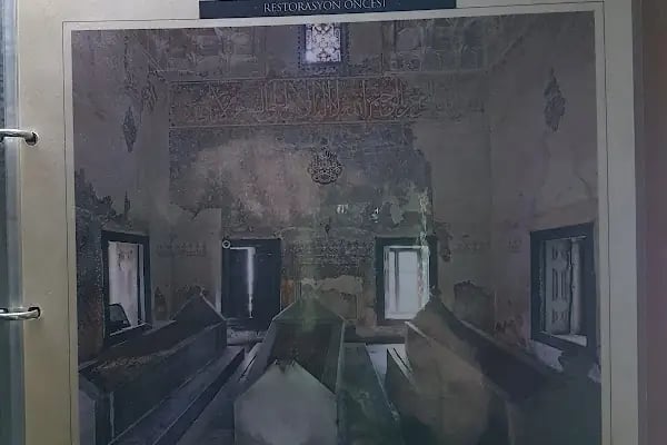 Şirin Hatun Türbesi - Resim 18